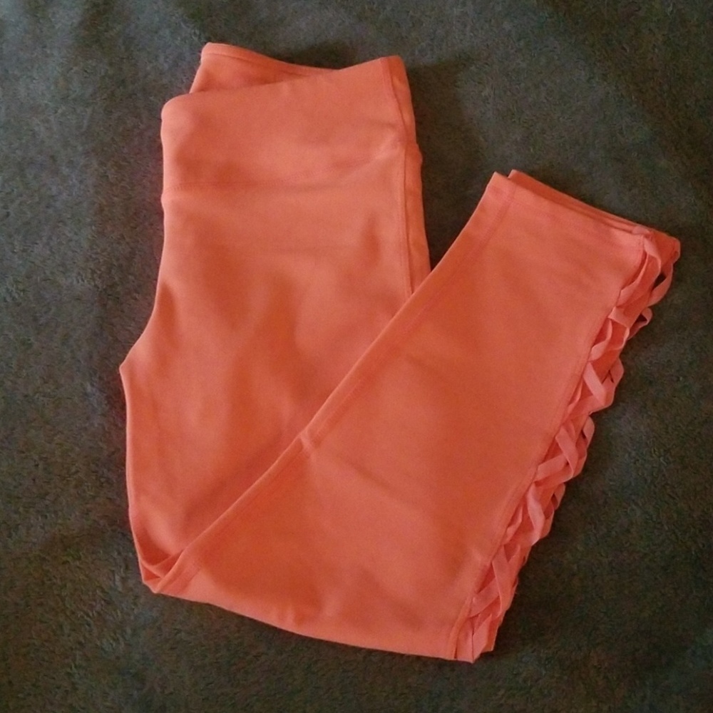 Fabletics capri leggings